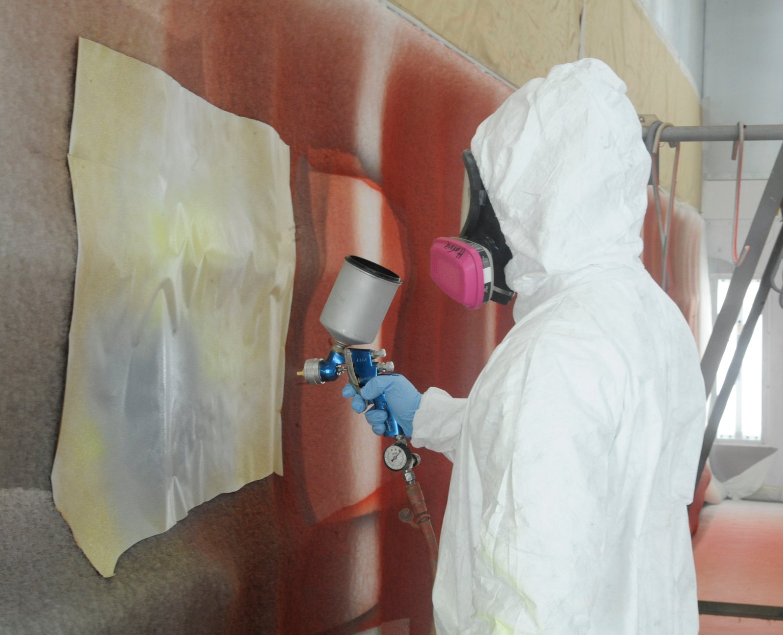 What to do if you inhale some spray paint mist fumes